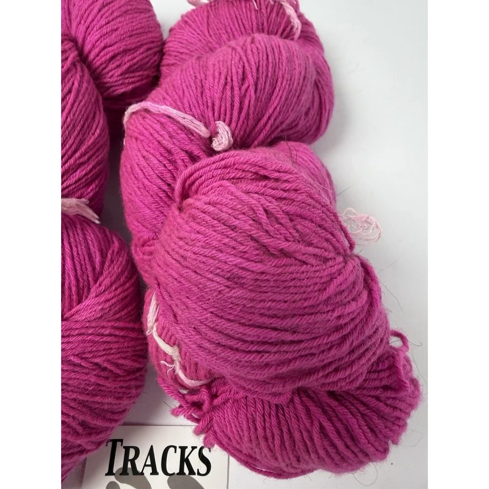 The Buffalo Wool Co Yarn Superwash Merino & Bison Down Sockweight Lot‎ Of 2 Pink